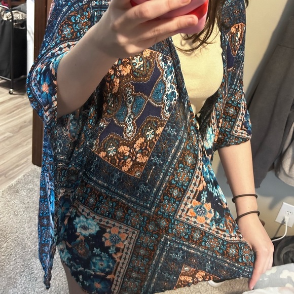 Abstract Short Sleeve Kimono O/S - Picture 2 of 4